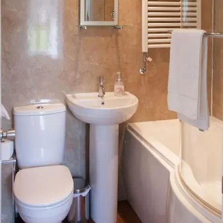 Sunnybeck Award Winning Dog Friendly Semesterbostad