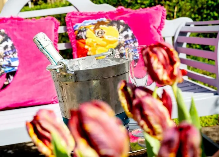 Sunnybeck Award Winning Dog Friendly * Settle